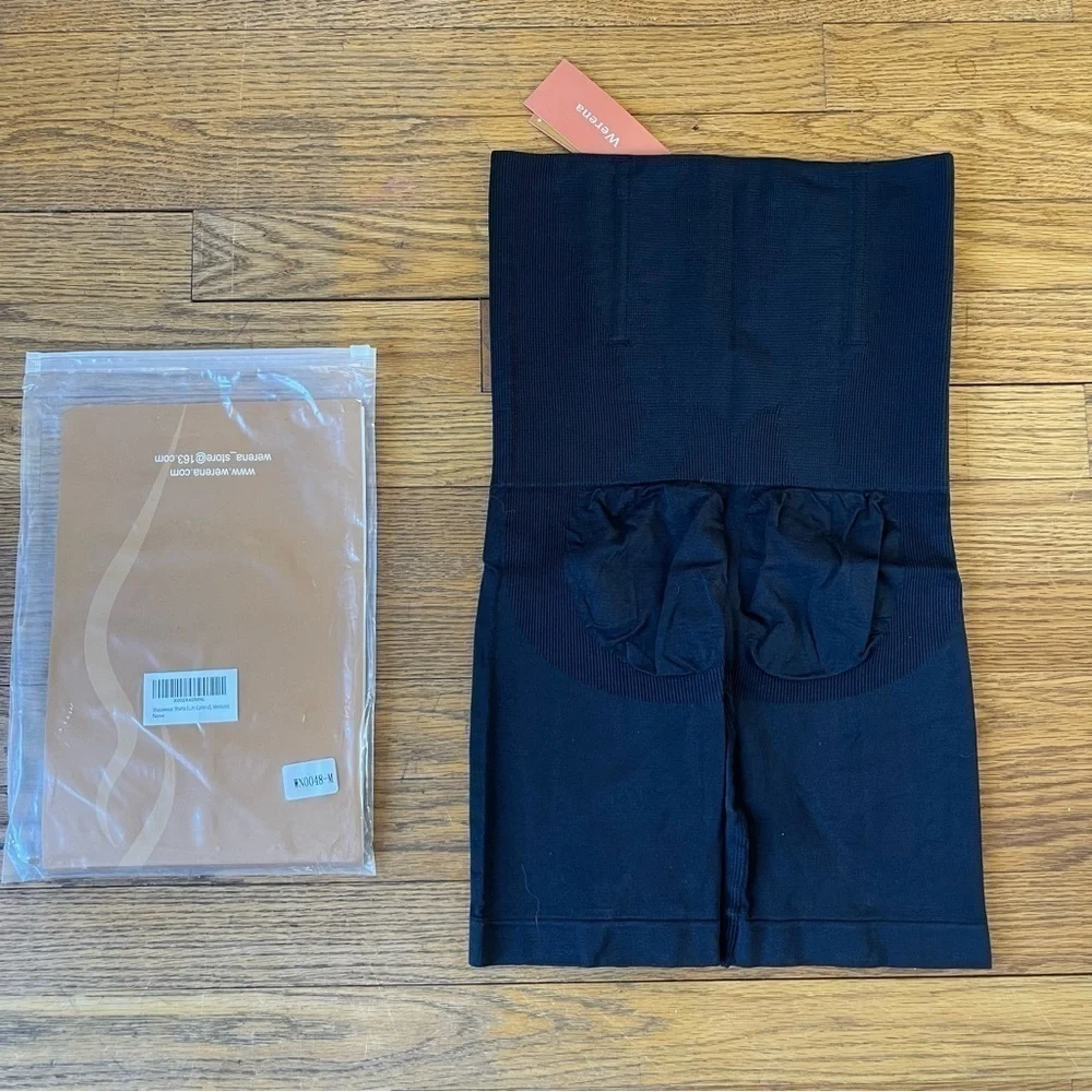 NEW Werena Shapewear Shorts Tummy Control Black Medium NWT